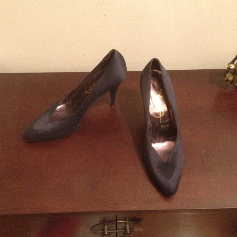 Pumps by Yves St Laurent
